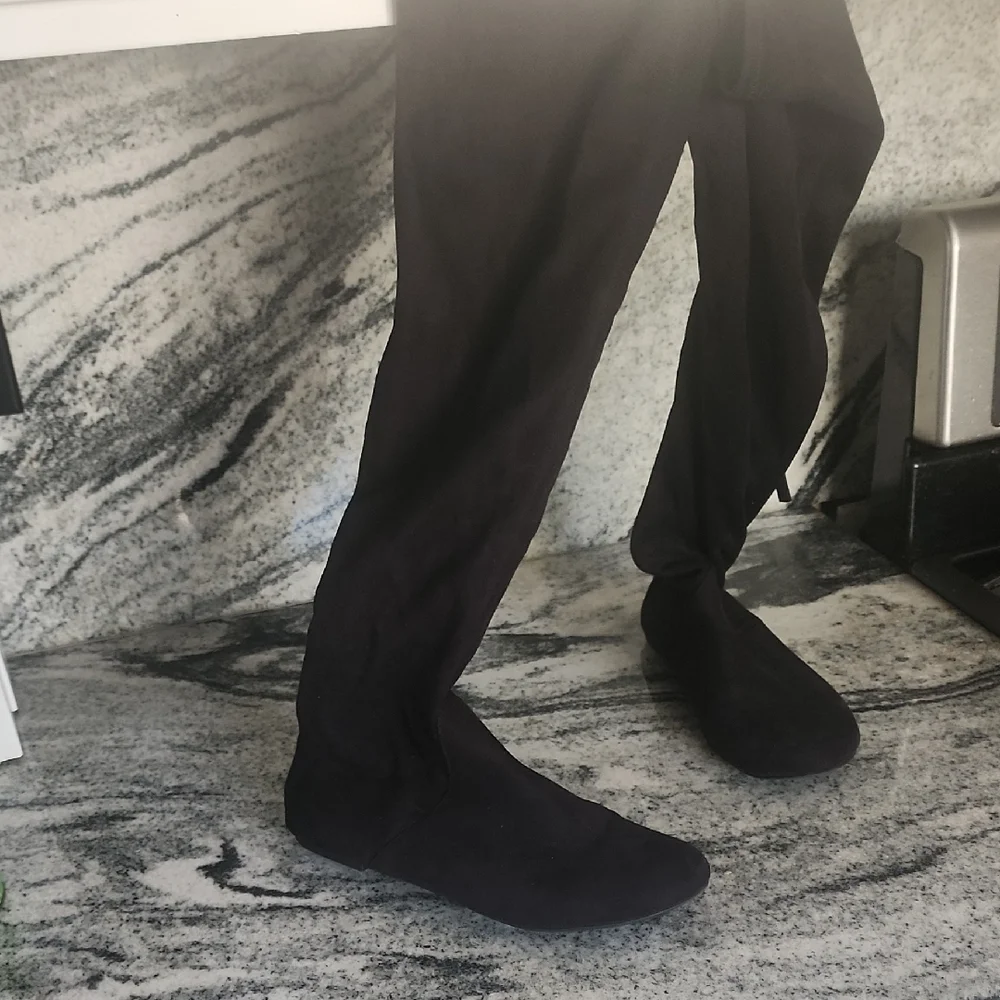 Black Over-the-Knee Boots